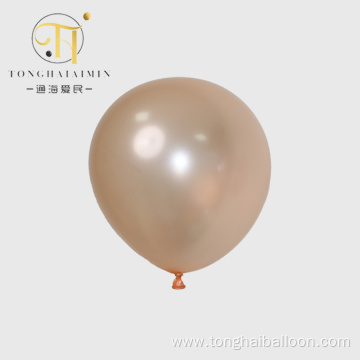 Latex Pearl Balloons of different sizes